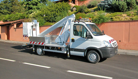 Multitel Pagliero Piattaforme aeree Modello 145 ALU